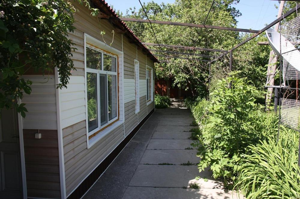 Дом Жени И Люды Hotel Zhabagly Bagian luar foto